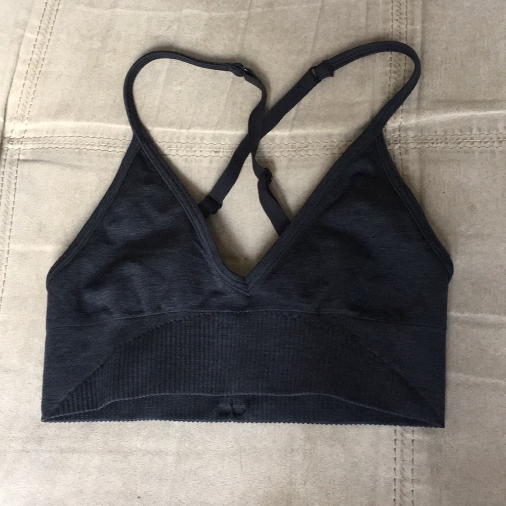 Lululemon Ebb to Street sports bra